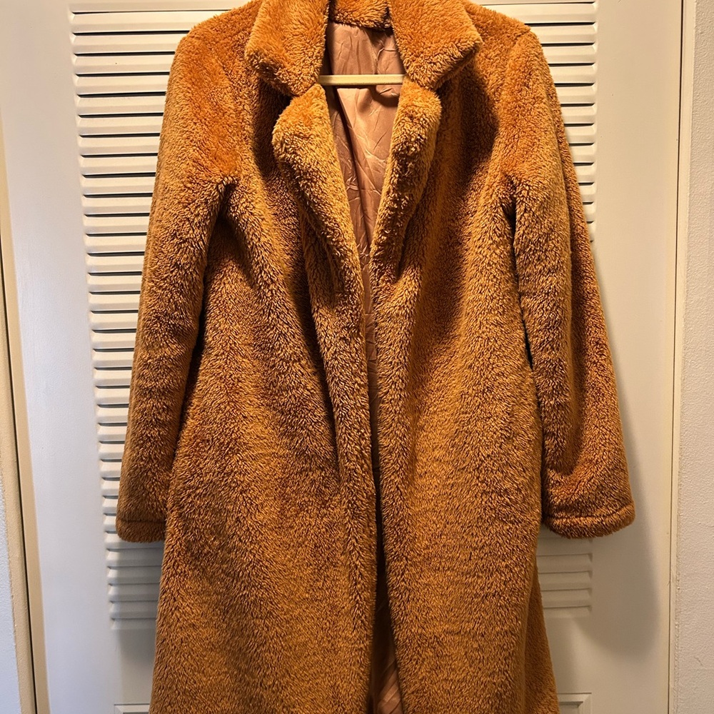 Women’s teddy coat